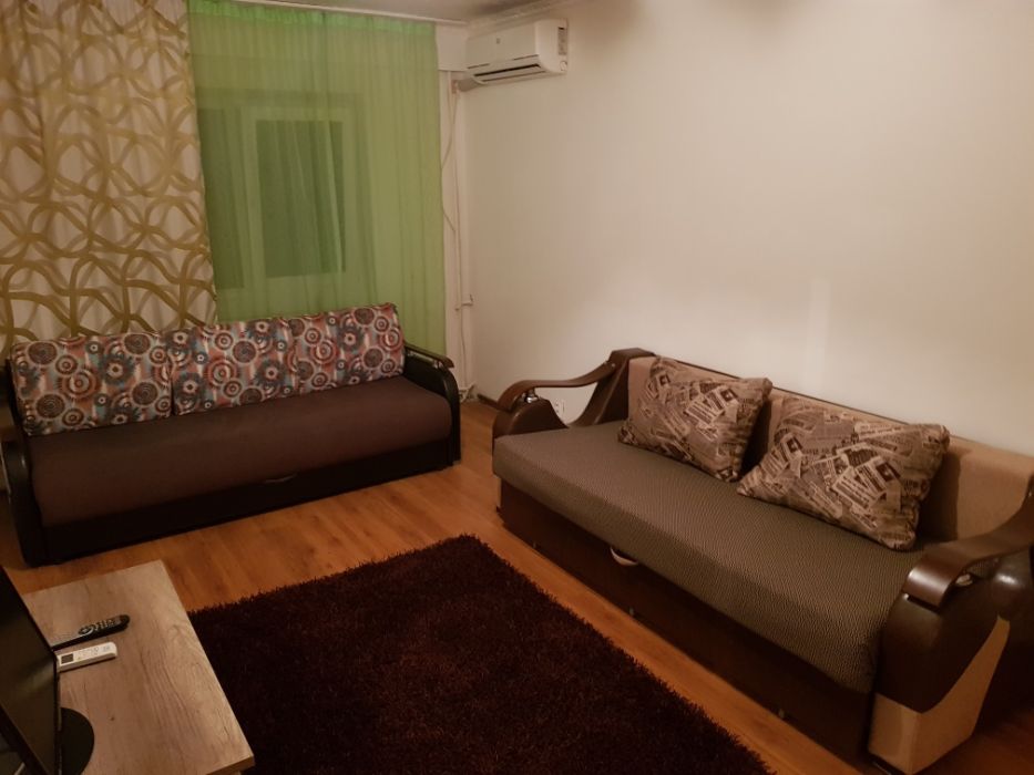 Apartament centru Palas, 2 camere decomandat