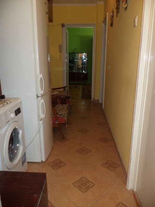 Apartament CENTRU(pentruUMF Iasi)-3 camere ,mobilat si utilat complet