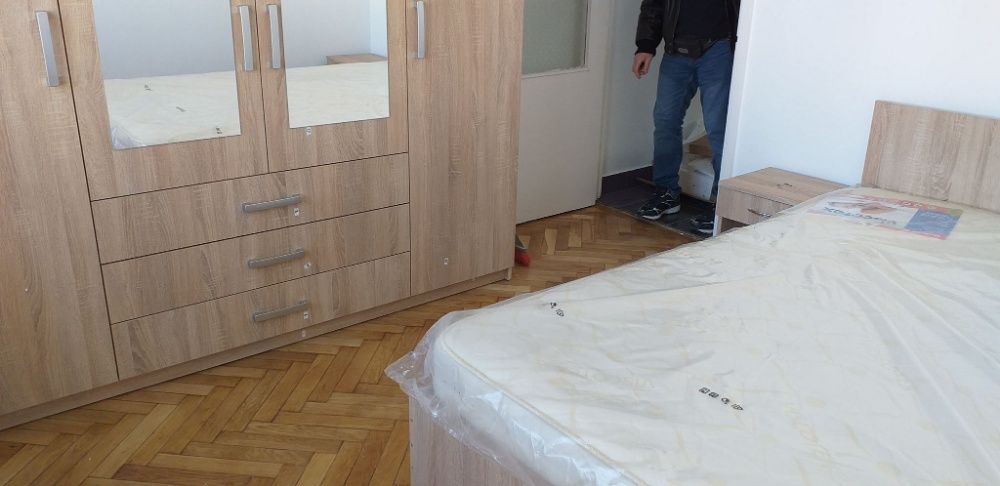 Alexandru Cel Bun apartament 4 camere decomandat 100 mp cu CT