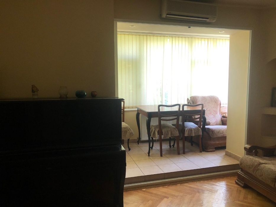 Inchiriez apartament 4 camere Copou