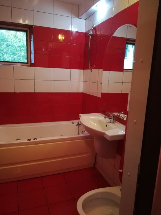 Apartament lux 4 camere pe Soseaua Arcu