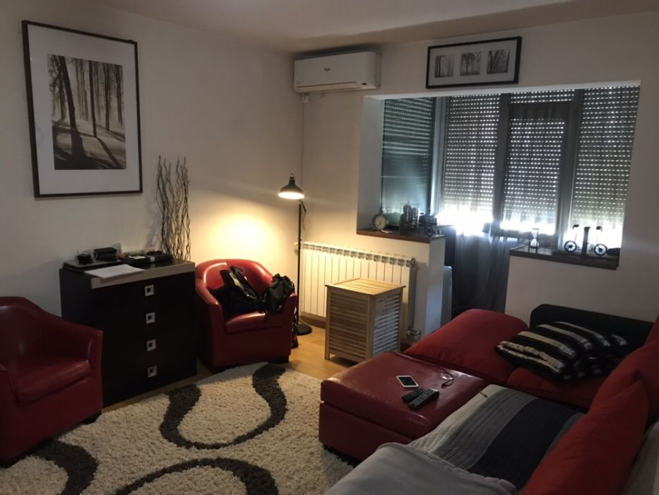 Vand apartament doua camere complet mobilat si utilat