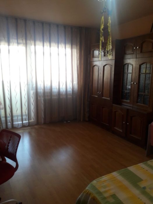 Vand apartament zona buna