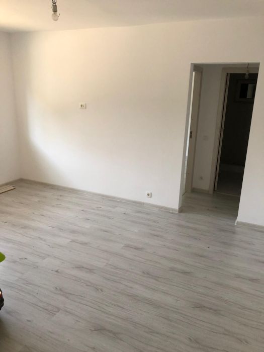 Vand apartament