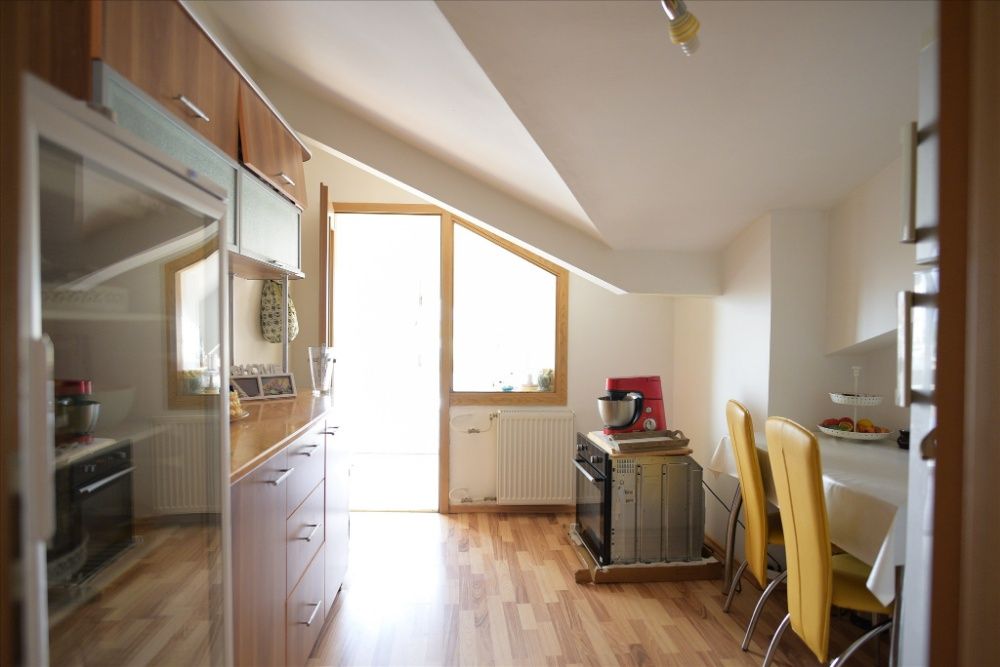 Apartament 3 camere, nou, trilateral, str. Spaniei