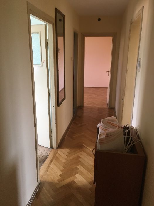 Apartament 4camere decomandat