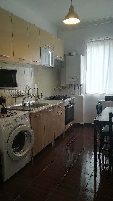 Proprietar inchiriez apartament 2 cam Lujerului