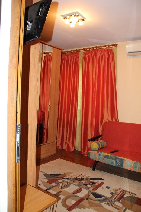 Inchiriez Apartament 2 camere Piata Amzei langa Teatrul Ion Creanga