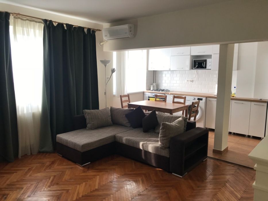 Proprietar , Inchiriez apartament 2 camere ,Bd Ion Mihalache