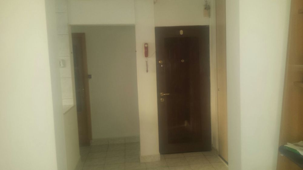 Apartament 3 camere de inchiriat zona Rahova-Sebastian