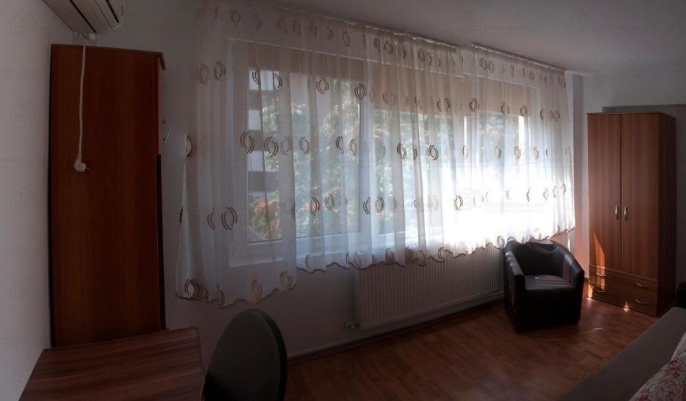 Inchiriez Apartament Ultracentral Sala Palatului Str.Ion Campineanu 31