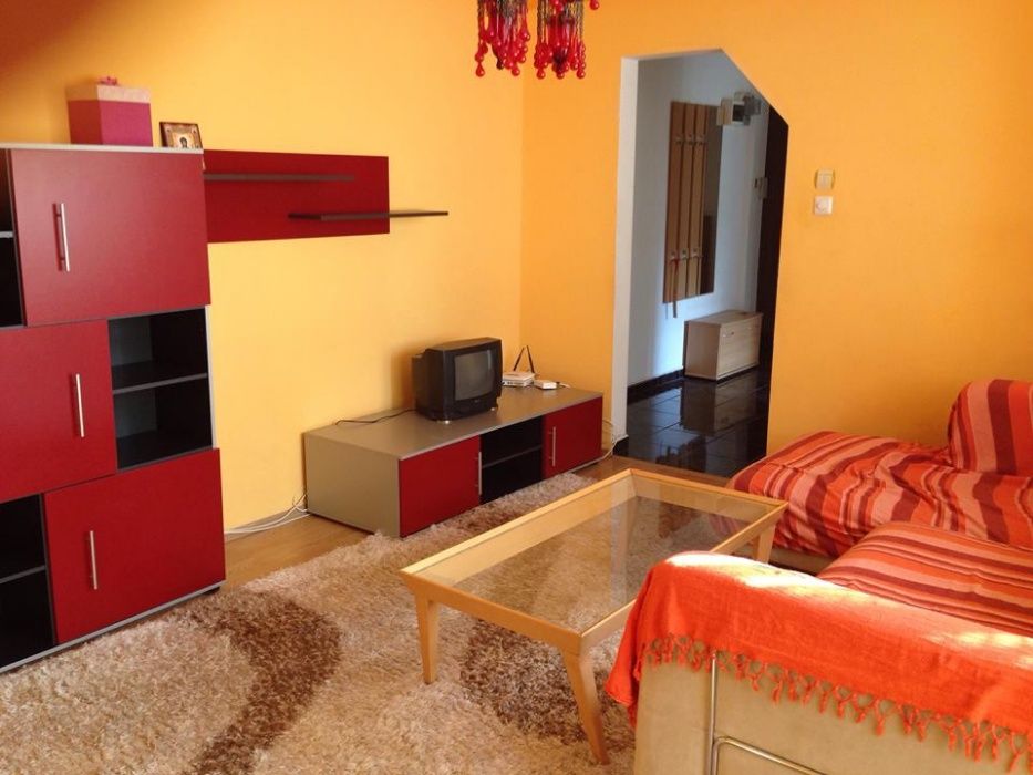 Apartament modern, ingrijit, confortabil, utilat complet, zona linisti