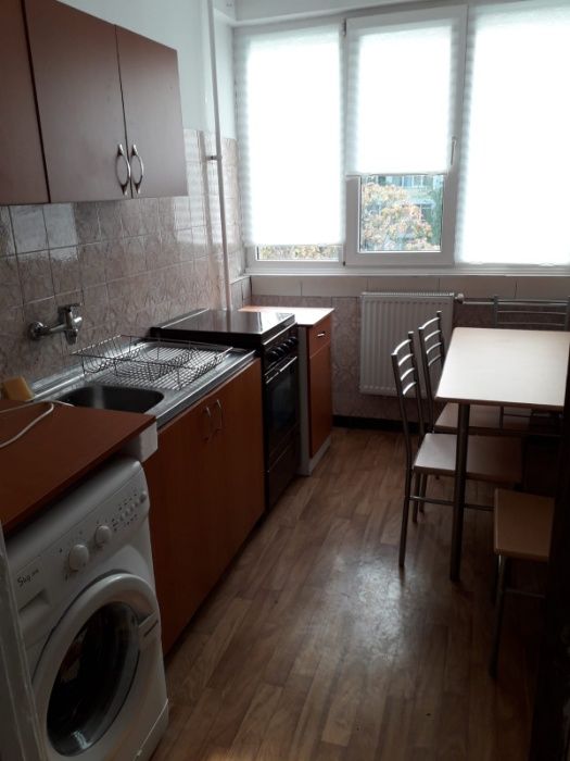 Apartament 3 camere zona Budapesta