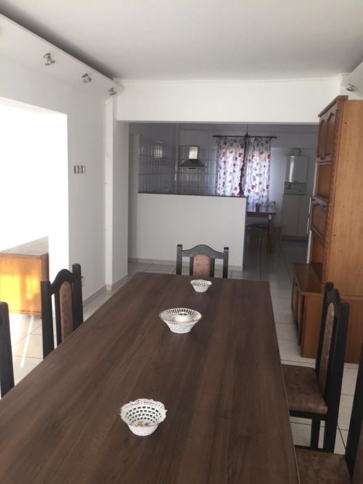 Apartament 4 camere