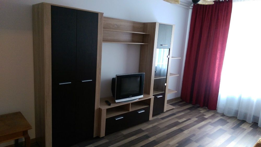 4 camere Dristor-adiacent Rm.Valcea-85 mp renovat 2018-600 EUR/luna