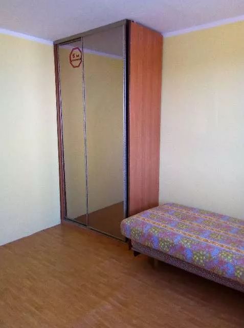 Apartamente de inchiriat - zona Berceni, Alunisului