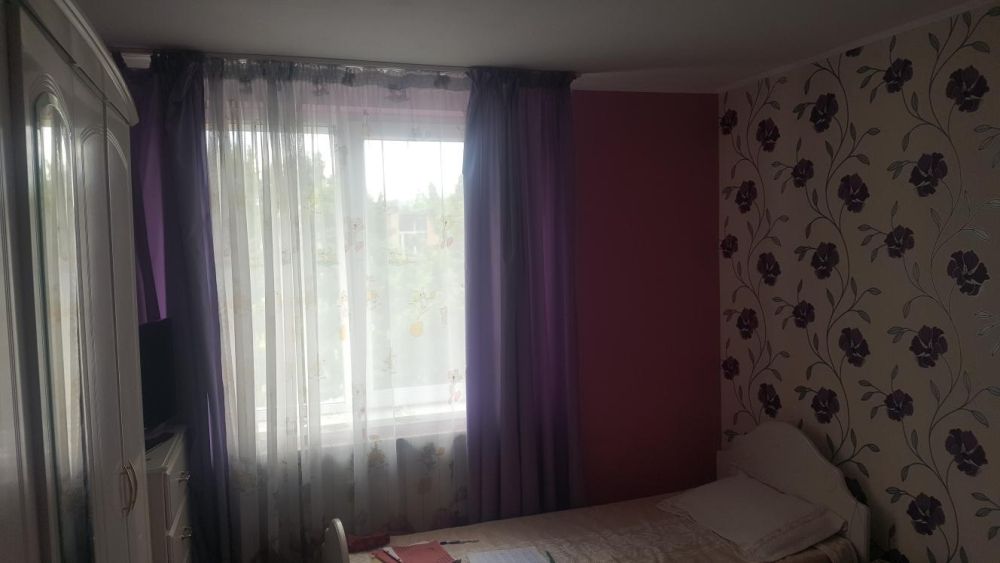 Vand apartament cu 2 camere