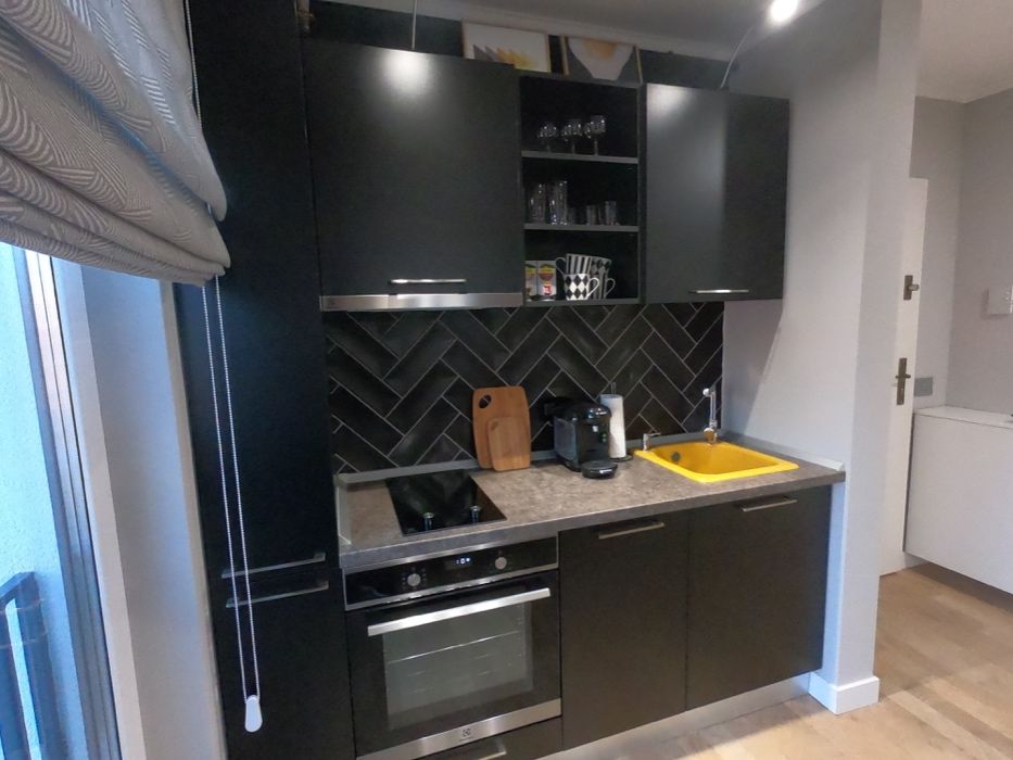 Vand Apartament ultrafinisat cu 1 camera LA CHEIE, zona Calea Turzii