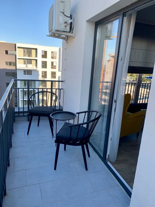 Vand Apartament ultrafinisat cu 1 camera LA CHEIE, zona Calea Turzii