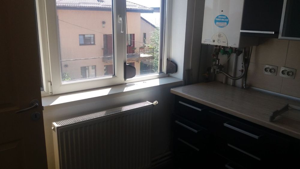 De vanzare apartament comuna Berceni