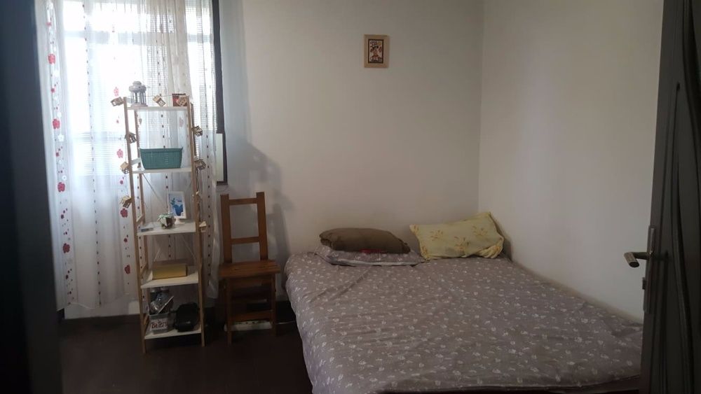 Vand apartament 2 camere in Militari, zona linistita