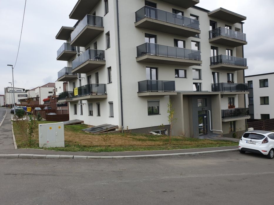 Apartament 2 camere. Regina Maria colt cu Romul Ladea