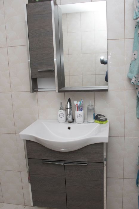 Vand apartament zona Stejarului