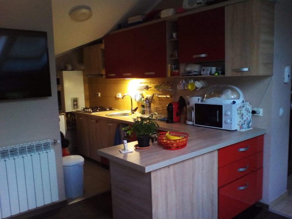 Vand apartament 3 camere