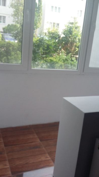 P.F vand apartament cu 3 camere Manastur