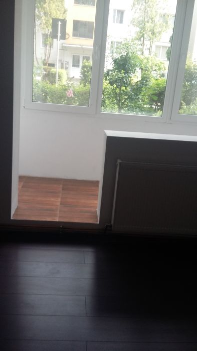 P.F vand apartament cu 3 camere Manastur