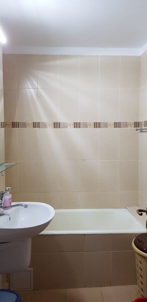 PF vand apartament 3 camere decomandat Piata Ion Mester