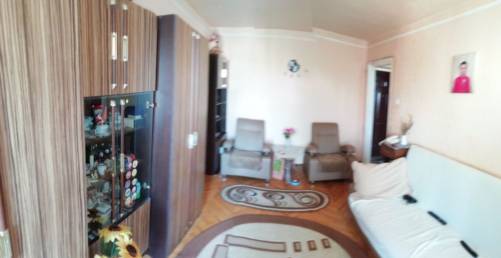 PF vand apartament 4 camere manastur