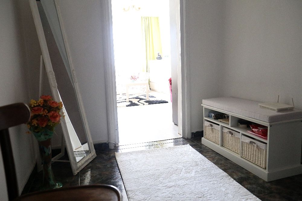 Urgent! Apartament 3 camere mobilat si utilat, PIATA SUDULUI METROU